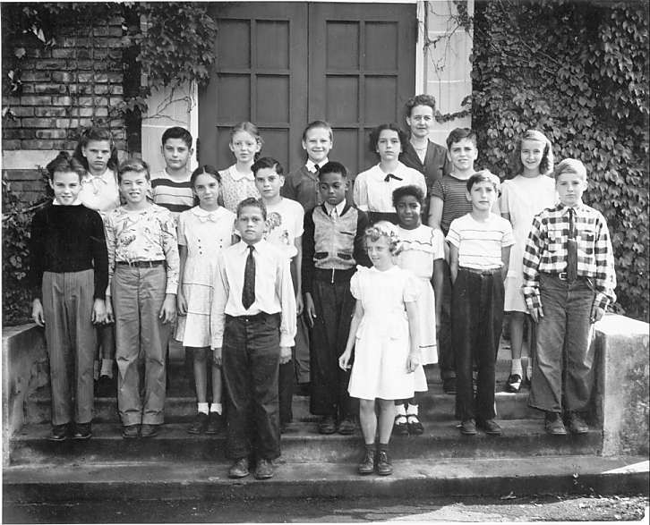 TWRValleyCottage6thGrade.jpg